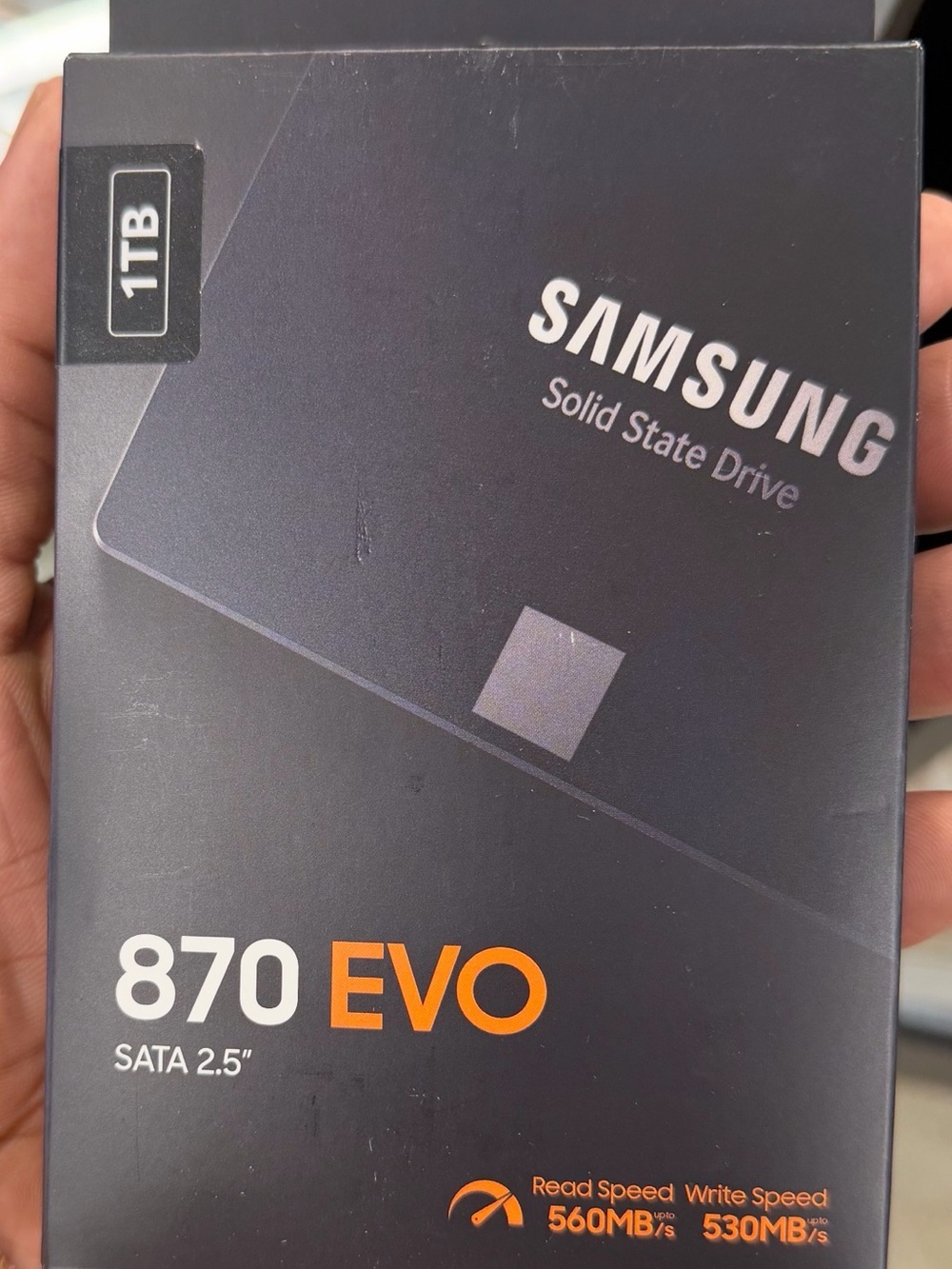 Samsung 870 EVO 1TB SSD Box in Black with Orange Accents